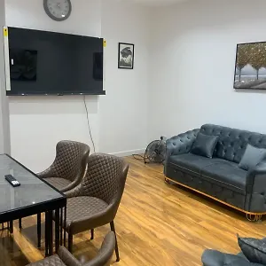 https://2-bedroom-appartment.cambridgehotelsuk.com