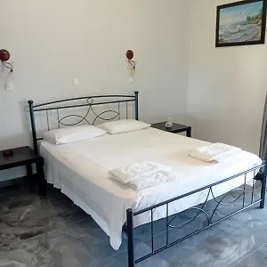 https://elenis-studios-katelios.kefaloniahotels.net